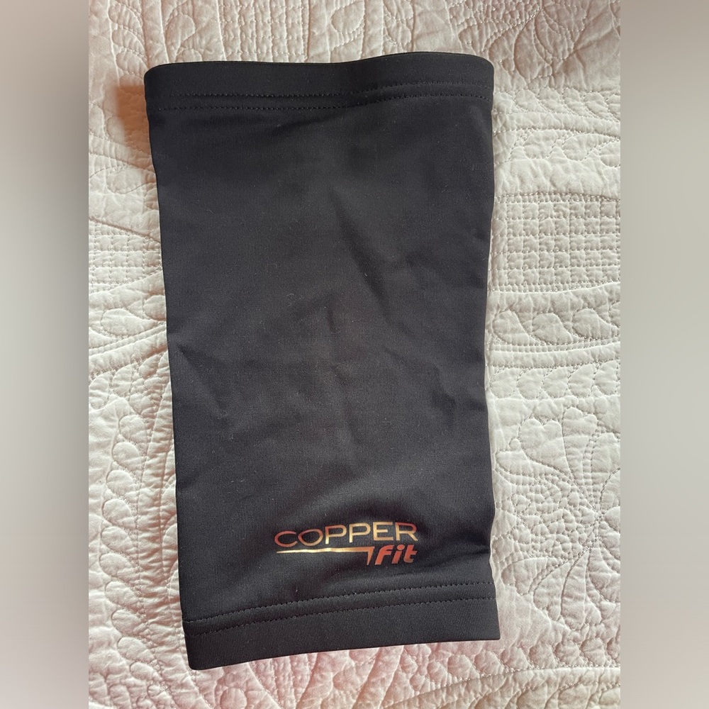 COPPER FIT KNEE SLEEVE
